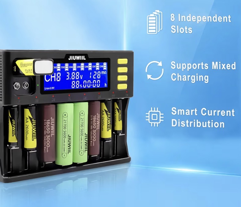 Caricabatterie Universale Intelligente a Ricarica Rapida | 10 Slot (8+2) con Display LCD per Batterie 18650, 26650, Li-ion, LiFePO4 e 9V - immagine 3